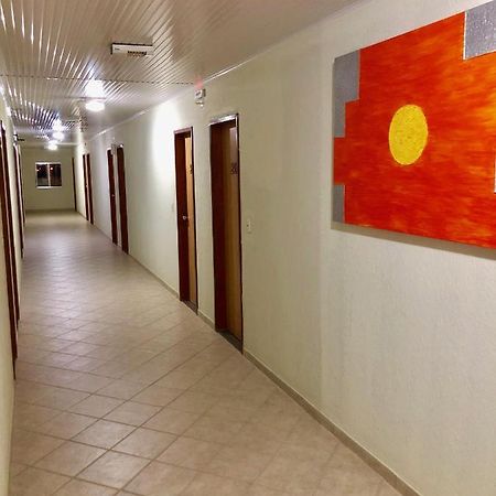 Hotel E Churrascaria Los Pagos Линярес Екстериор снимка